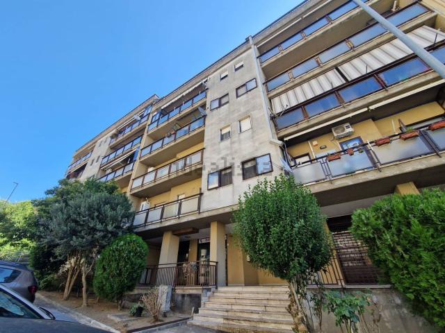 Appartamento in vendita a Avellino, Campania