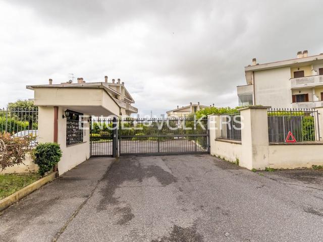 Appartamento in vendita a Roma Capitale, Lazio