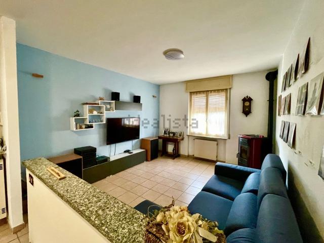 Appartamento in vendita a Linarolo, Lombardia