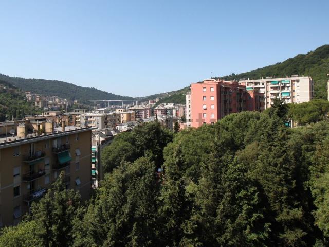 Appartamento in vendita a Media Val Bisagno, Serra Riccò