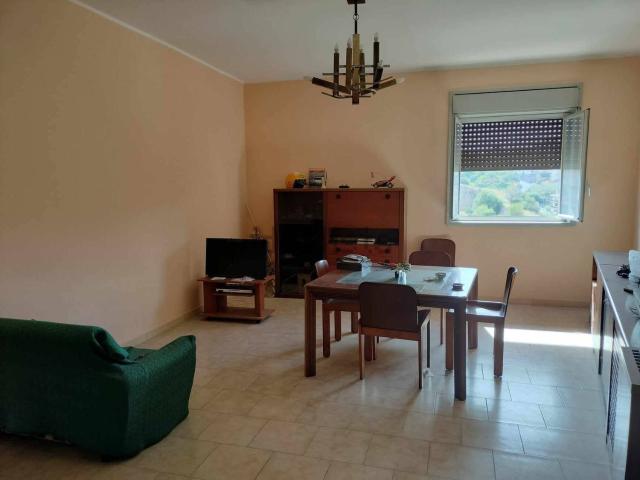 Appartamento in vendita a Carlentini, Sicilia