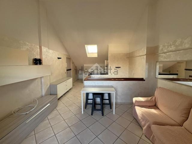 Appartamento in vendita a Carugate, Lombardia