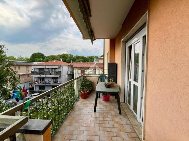 Appartamento in vendita a Ponte San Pietro, Lombardia