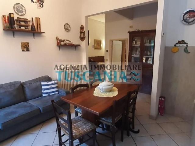 Appartamento in vendita a Cecina, Toscana