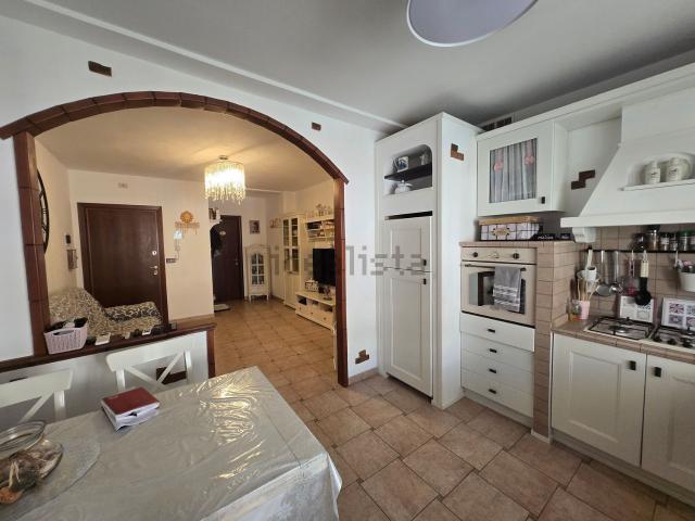 Appartamento in vendita a Scopaia, Livorno