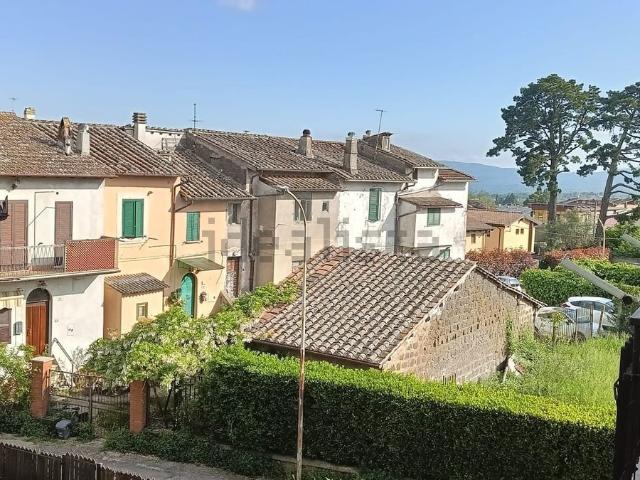 Appartamento in vendita a Ronciglione, Lazio