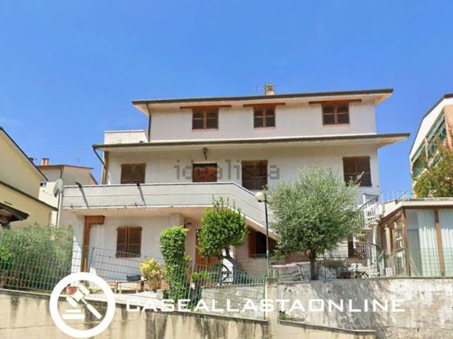 Appartamento in vendita a Castelnuovo, Marche