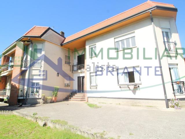 Appartamento in vendita a Golasecca, Lombardia