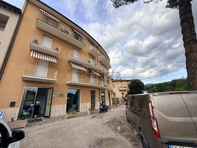 Appartamento in vendita a Assisi, Umbria