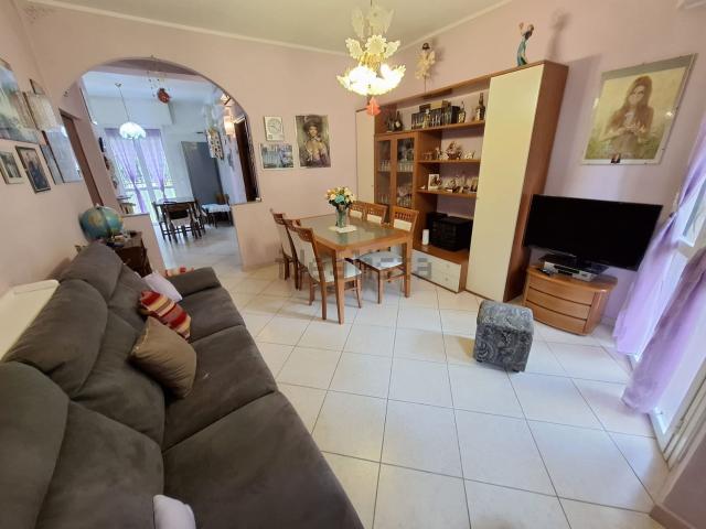 Appartamento in vendita a Sant'Albino, Monza