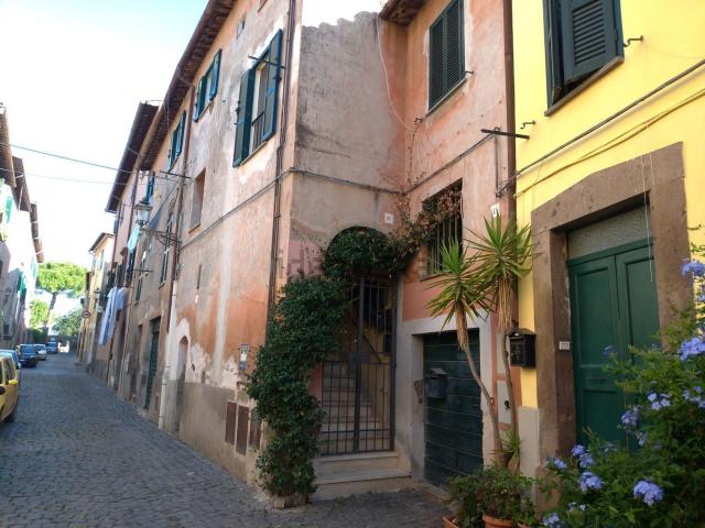 Attico in vendita a Tuscania, Lazio