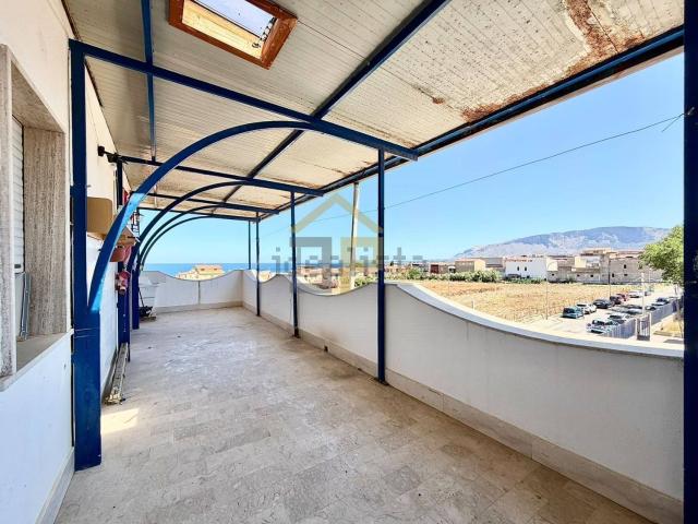 Appartamento in vendita a Trappeto, Sicilia
