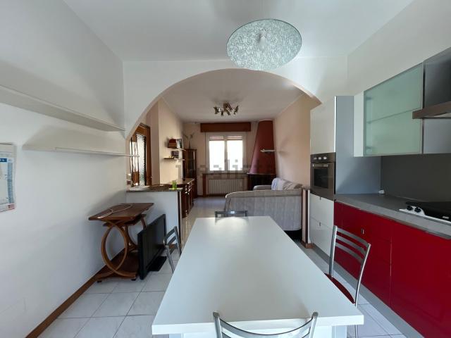 Appartamento in vendita a Lacchiarella, Milano