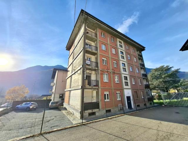 Appartamento in vendita a Chatillon, Aosta