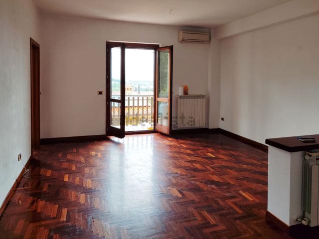 Appartamento in vendita a Calabria, Cosenza