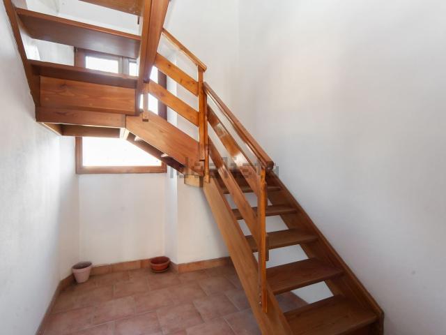 Appartamento in vendita a Carlazzo, Lombardia