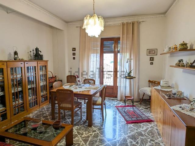 Appartamento in vendita a Acireale, Sicilia