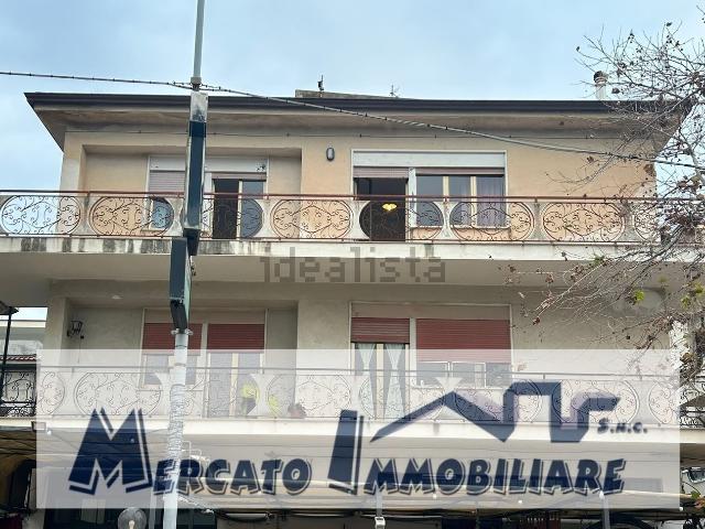 Appartamento in vendita a Belvedere, Falcone
