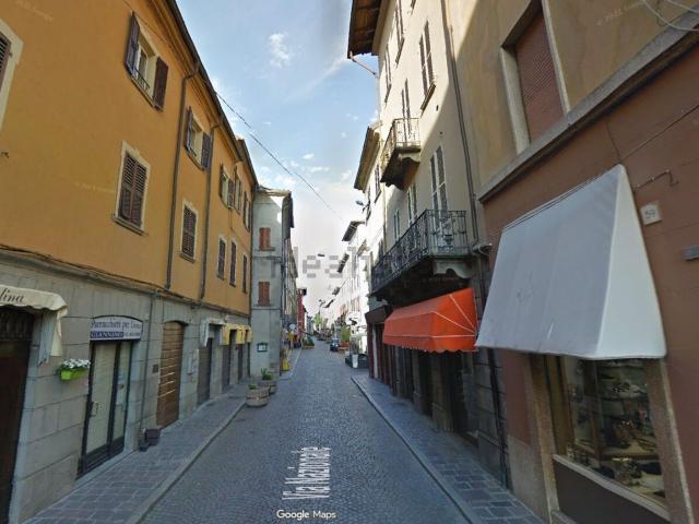 Appartamento in vendita a Borgo Val di Taro, Parma