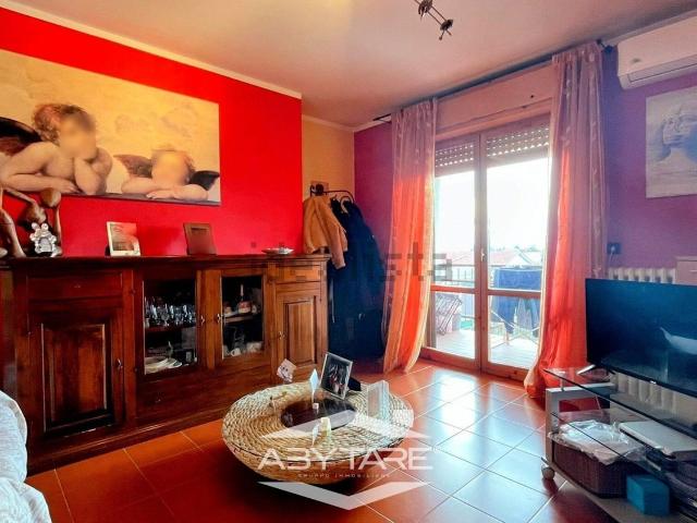 Appartamento in vendita a Carignano, Torino