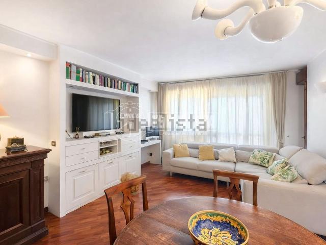 Appartamento in vendita a Mediglia, Lombardia