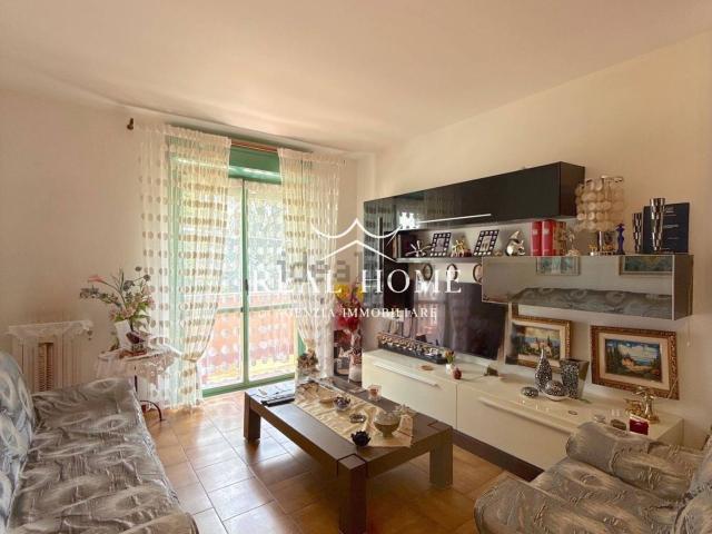 Appartamento in vendita a Mezzana, Prato