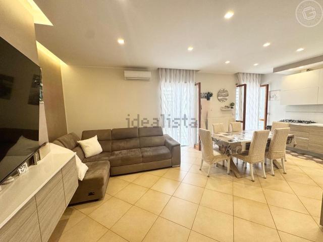 Appartamento in vendita a Puglia, Bari