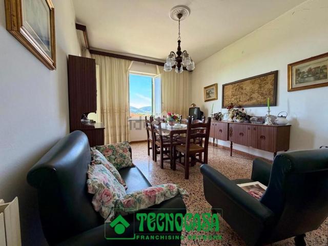 Appartamento in vendita a Castelnuovo Magra, Liguria