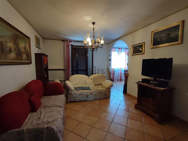 Appartamento in vendita a Tromello, Lombardia