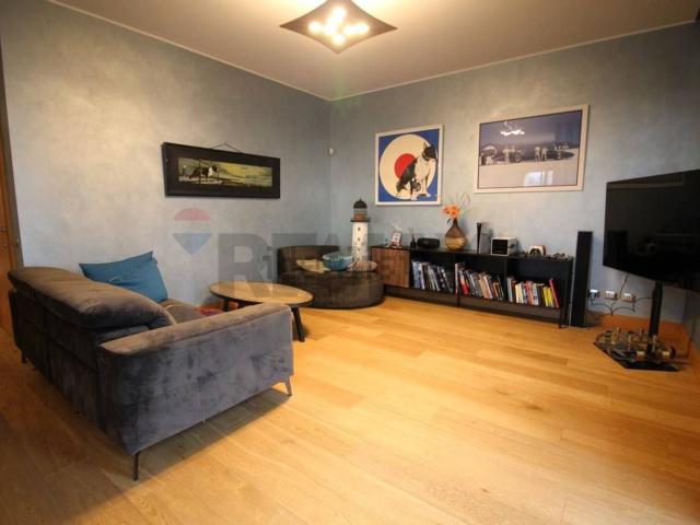 Appartamento in vendita a San Martino, Como