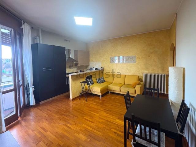 Attico in vendita a Vigevano, Lombardia