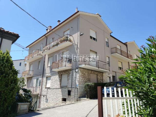 Appartamento in vendita a Porta Cerasa, Recanati