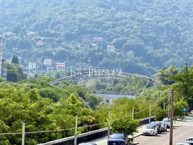 Appartamento in vendita a Intra, Piemonte