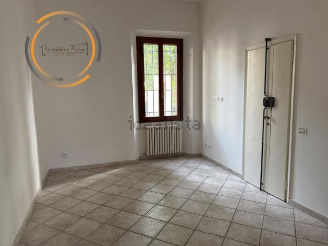 Appartamento in vendita a Prato, Toscana