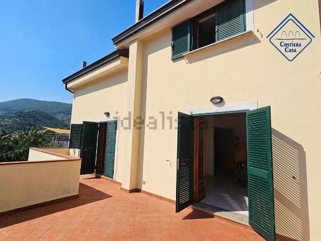 Appartamento in vendita a Tramonti, Campania