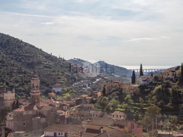 Appartamento in vendita a Dolcedo, Liguria