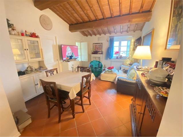 Appartamento in vendita a Grignano, Prato