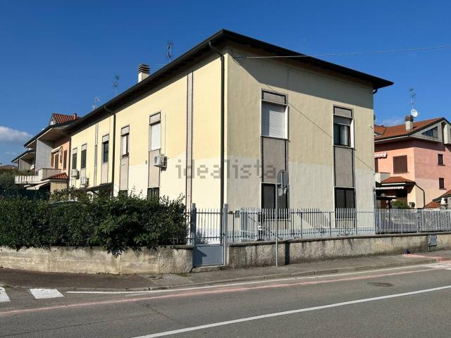 Appartamento in vendita a Liscate, Milano