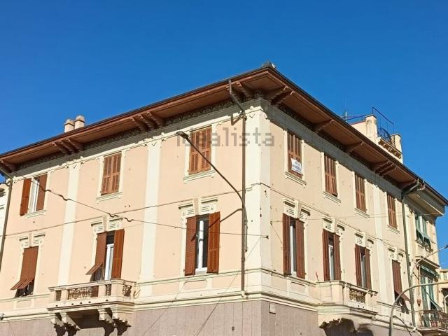 Appartamento in vendita a Vallecrosia, Liguria