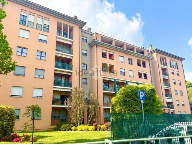 Appartamento in vendita a Gallarate, Lombardia