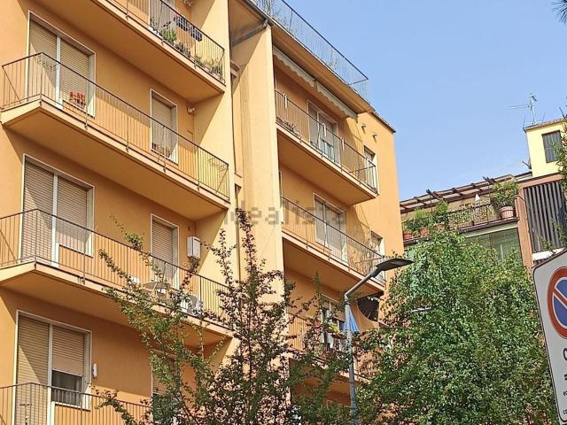 Appartamento in vendita a Bergamo, Lombardia