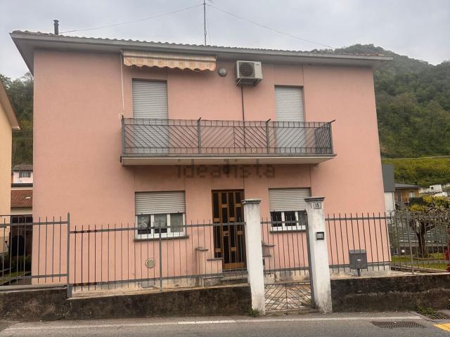 Appartamento in vendita a Foppenico, Calolziocorte