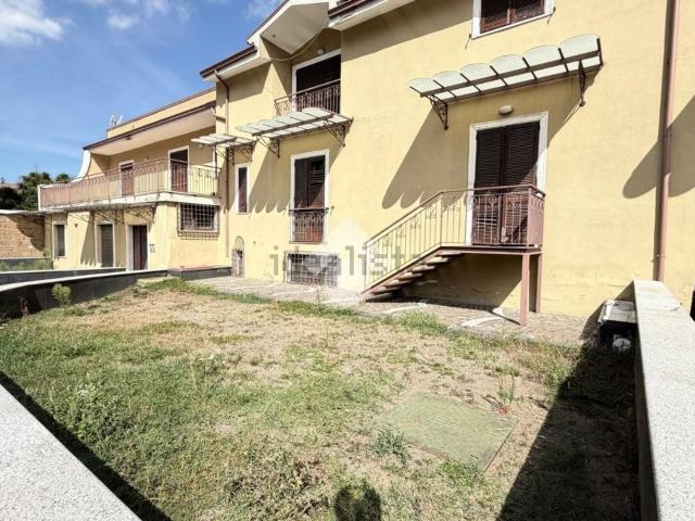 Appartamento in vendita a Salomoni, Cervinara