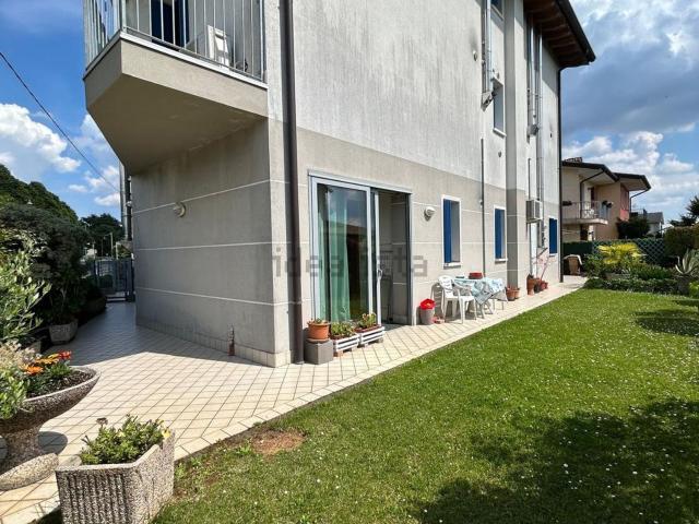 Appartamento in vendita a Crocetta Del Montello, Veneto