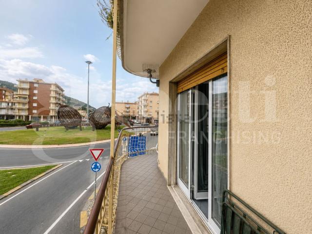 Appartamento in vendita a Taggia, Arma Di Taggia