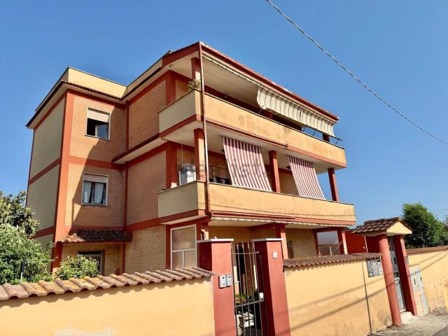 Attico in vendita a Falasche, Anzio