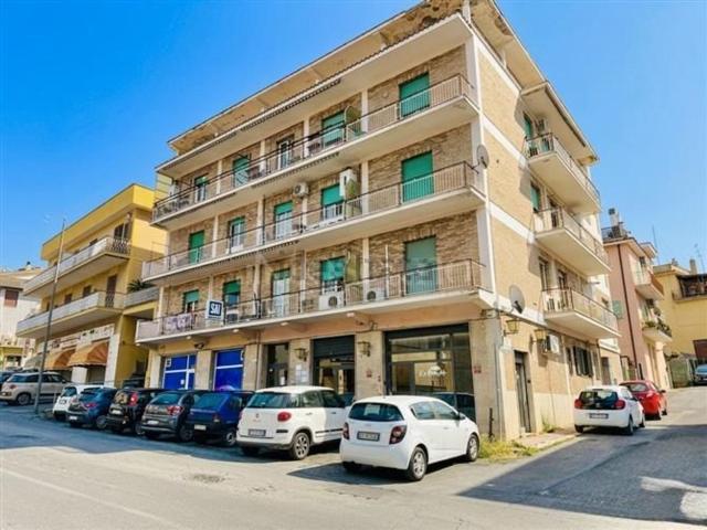 Appartamento in vendita a Poggio dell'Asino, Roma Capitale
