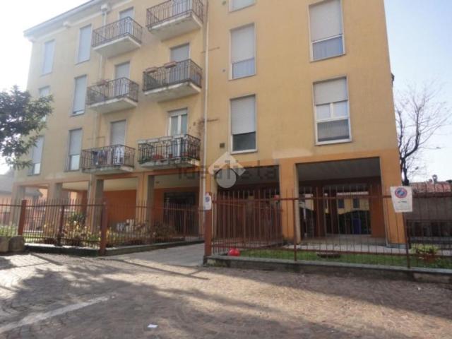 Appartamento in vendita a Rescaldina, Lombardia