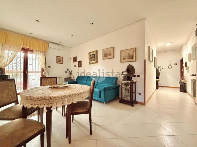 Appartamento in vendita a Pisciarelli, Pozzuoli