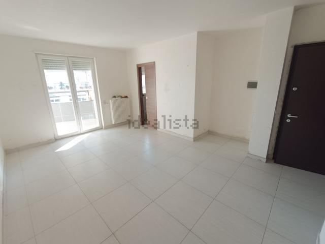 Appartamento in vendita a Puglia, Barletta-andria-trani